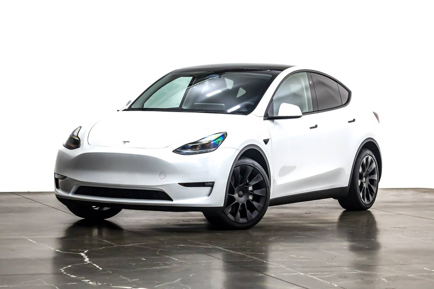 2024 Tesla Model Y Long Range — SUV — 14,934 mi — Costa Mesa, CA
