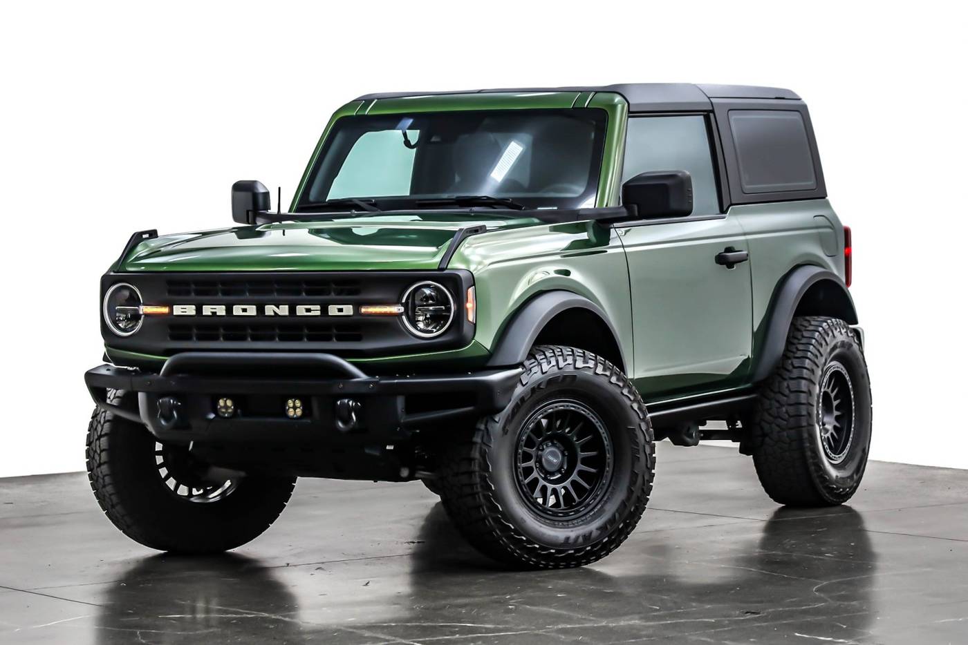2023 Ford Bronco Base — SUV — 21,056 mi — Costa Mesa, CA