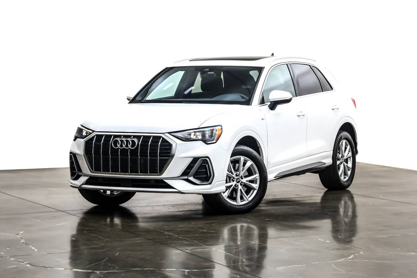 2022 Audi Q3 S line Premium — SUV — 31,989 mi — Costa Mesa, CA