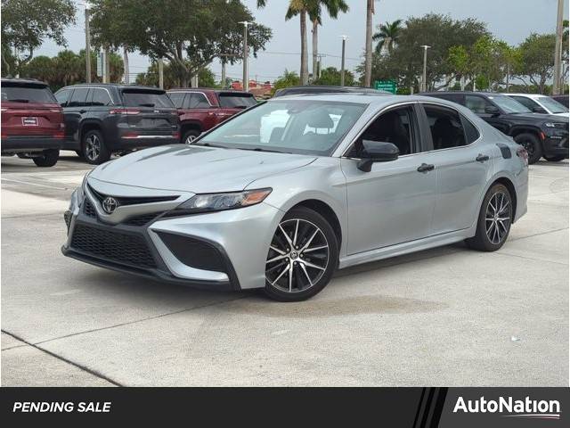 2021 Toyota Camry SE — Sedan — 50,820 mi — Pembroke Pines, FL