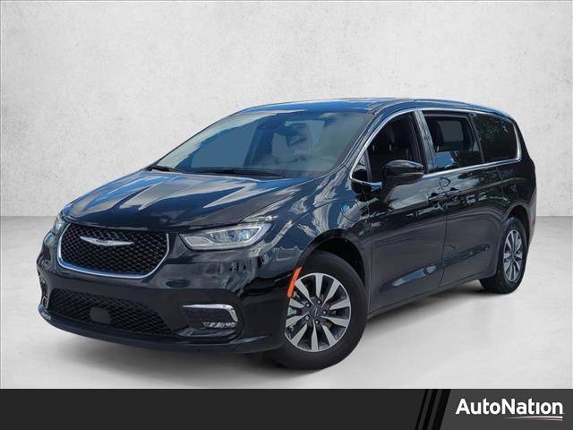 2025 Chrysler Pacifica Hybrid Select — Minivan — 13,010 mi — Pembroke Pines, FL