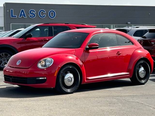 2015 Volkswagen Beetle 1.8T — Hatchback — 97,325 mi — Fenton, MI