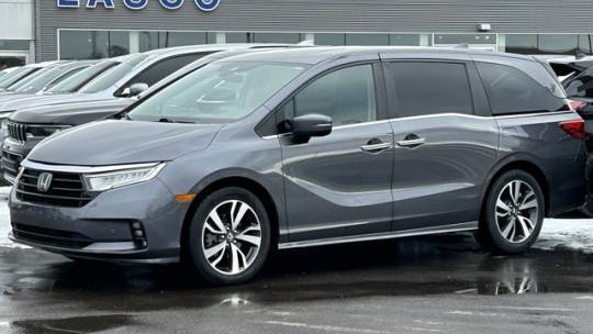 2022 Honda Odyssey Touring — Minivan — 60,202 mi — Fenton, MI