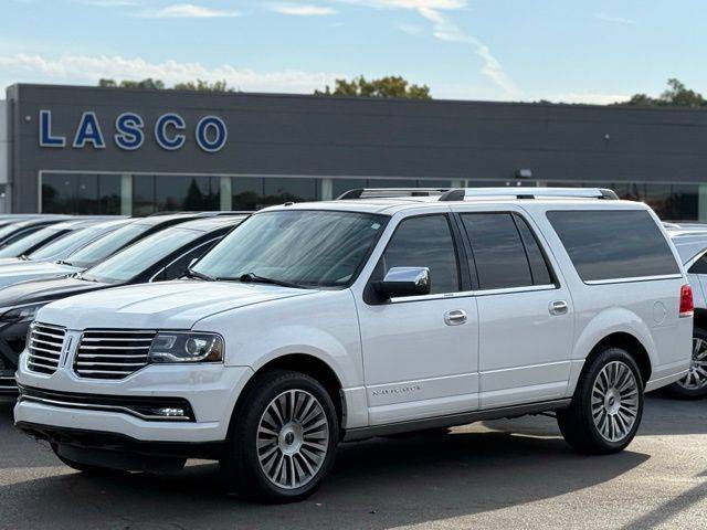2015 Lincoln Navigator Standard — SUV — 107,348 mi — Fenton, MI