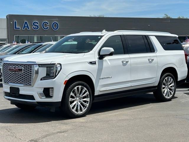 2023 GMC Yukon Denali — SUV — 50,802 mi — Fenton, MI