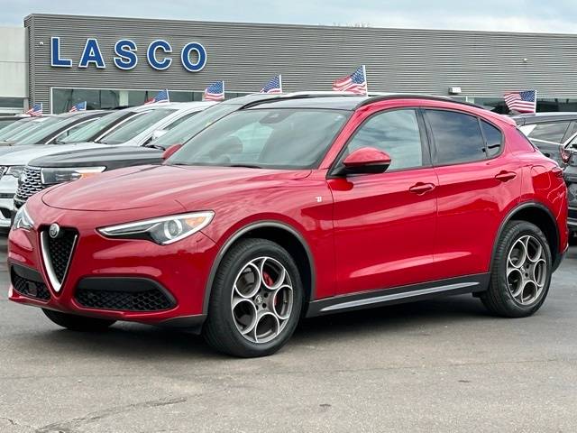2022 Alfa Romeo Stelvio Ti — SUV — 40,359 mi — Fenton, MI