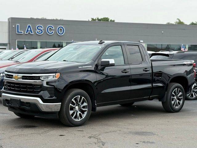 2022 Chevrolet Silverado 1500 LT — Pickup Truck — 29,513 mi — Fenton, MI