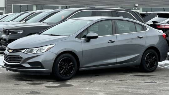 2018 Chevrolet Cruze LT — Sedan — 23,216 mi — Fenton, MI