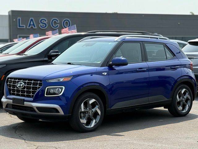 2023 Hyundai Venue Limited — SUV — 17,470 mi — Fenton, MI