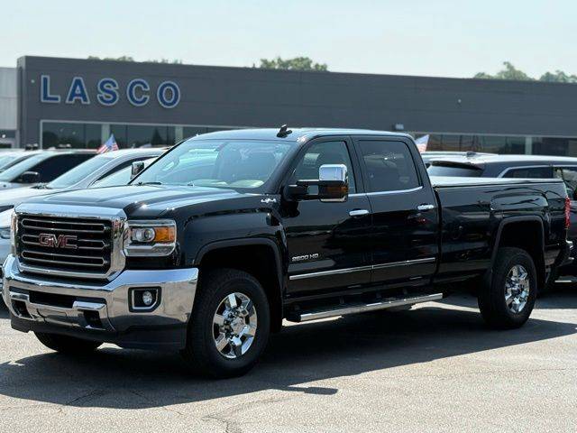 2015 GMC Sierra 2500HD SLT — Pickup Truck — 87,052 mi — Fenton, MI