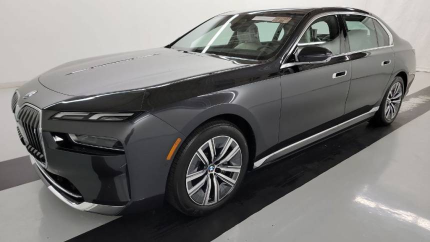 2024 BMW i7 xDrive60 — Sedan — 789 mi — Riverside, CA