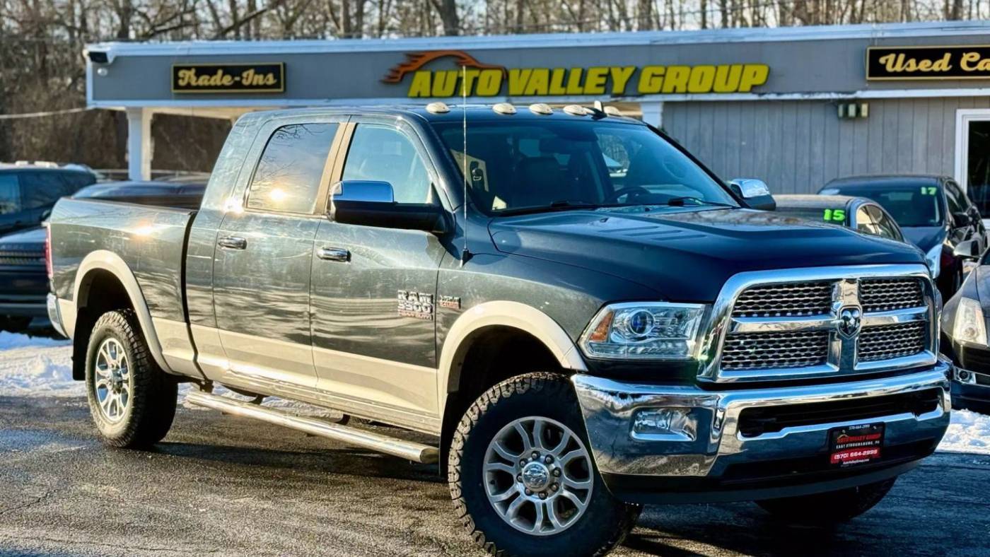 2015 Ram 3500 Laramie — Pickup Truck — 128,763 mi — East Stroudsburg, PA