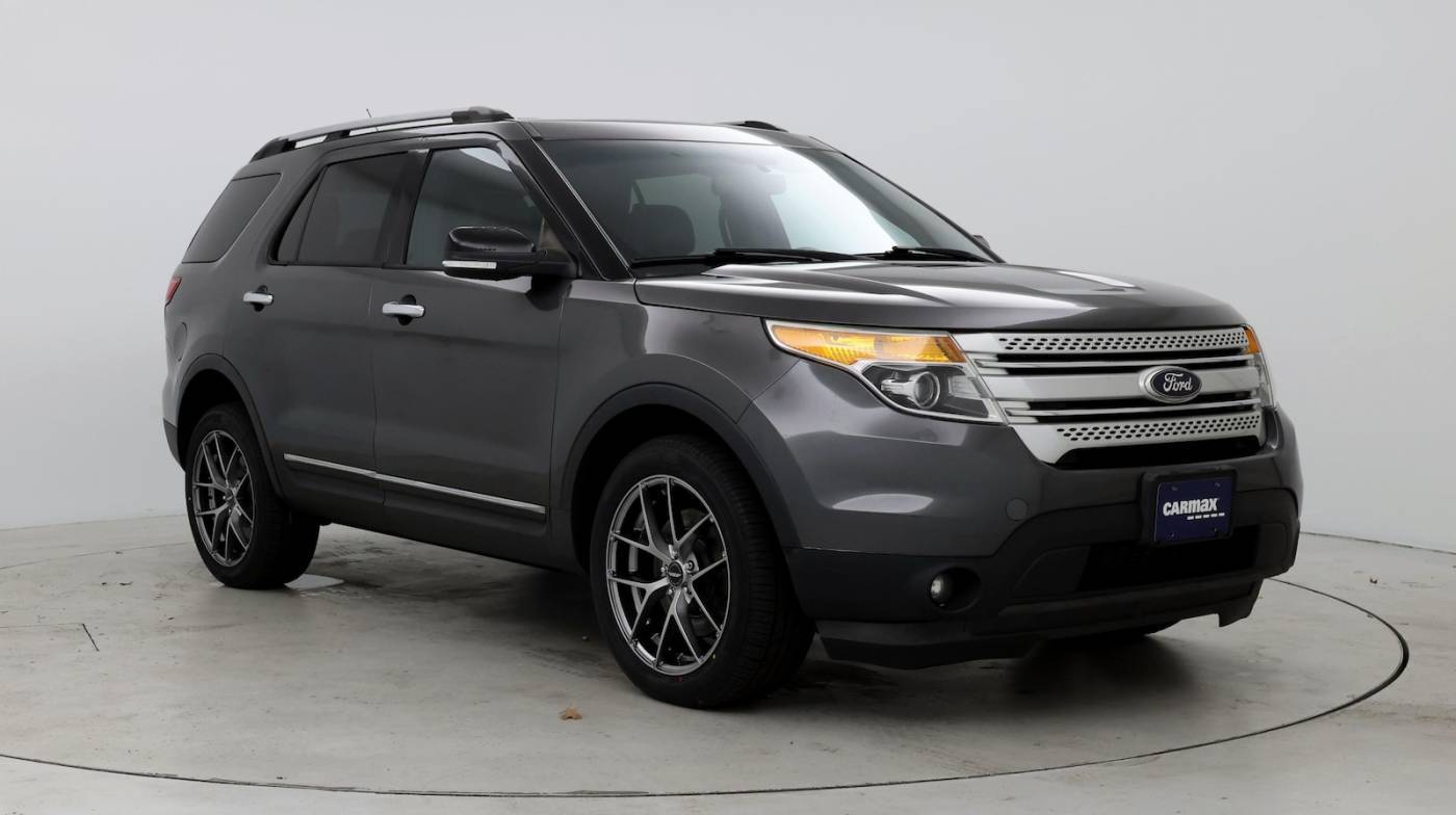 2015 Ford Explorer XLT — SUV — 110,255 mi — Manchester, NH