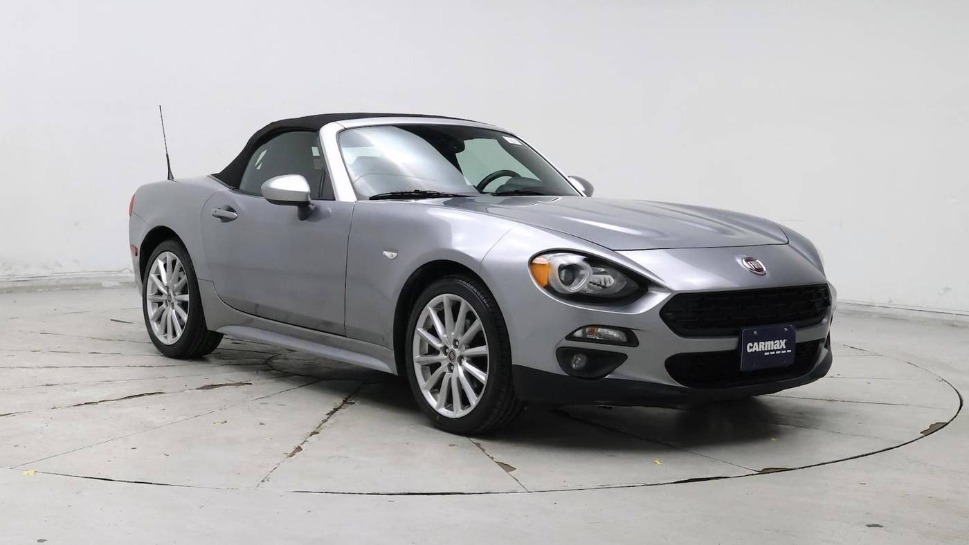 2017 FIAT 124 Spider Lusso