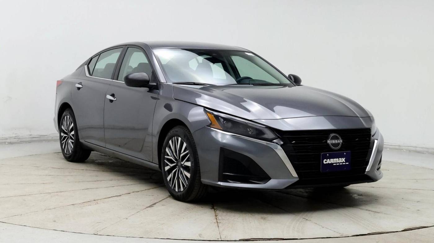 2024 Nissan Altima SV — Sedan — 23,861 mi — Golden, CO
