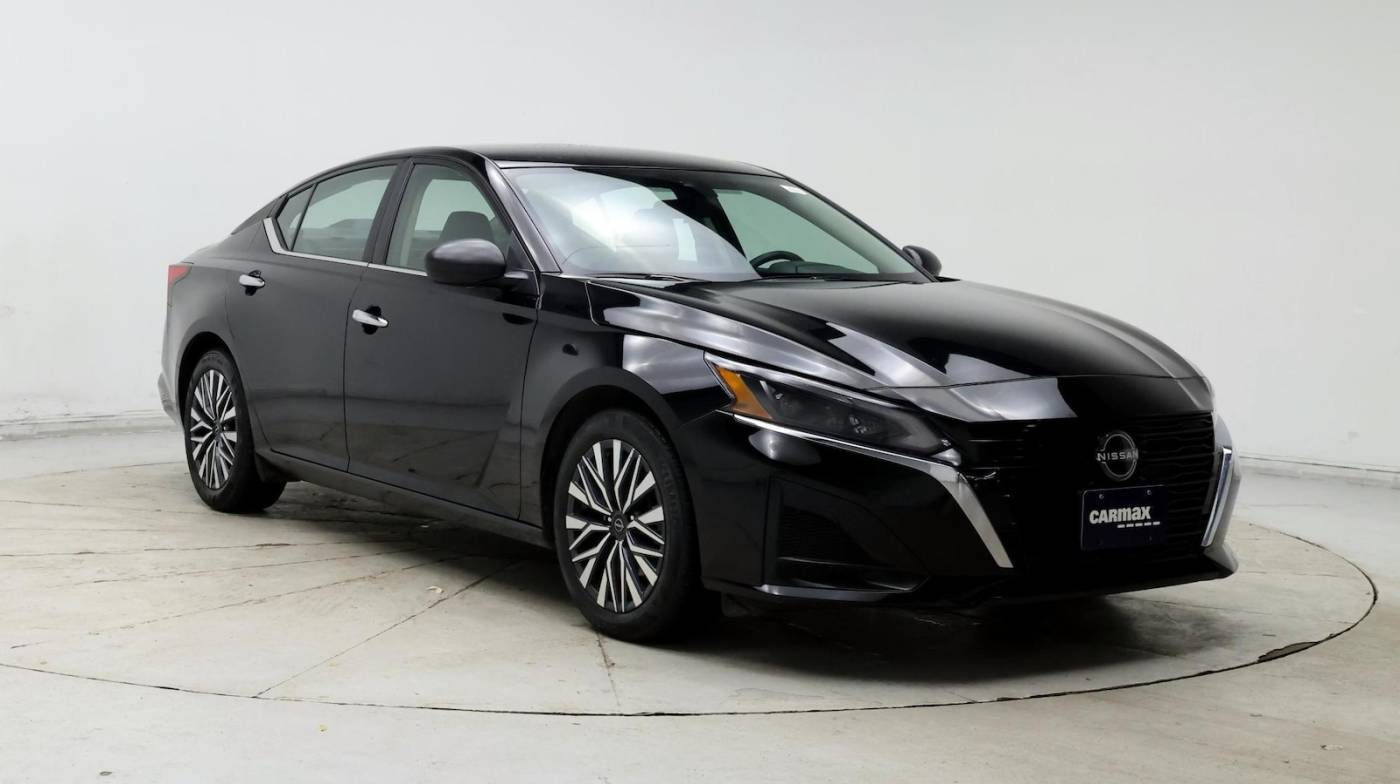 2024 Nissan Altima SV — Sedan — 19,110 mi — Golden, CO