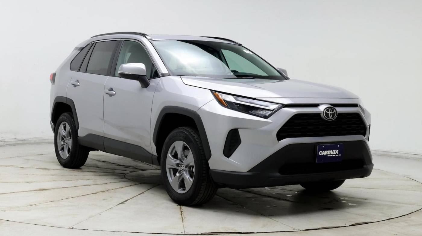 2022 Toyota RAV4 XLE — SUV — 25,528 mi — Golden, CO