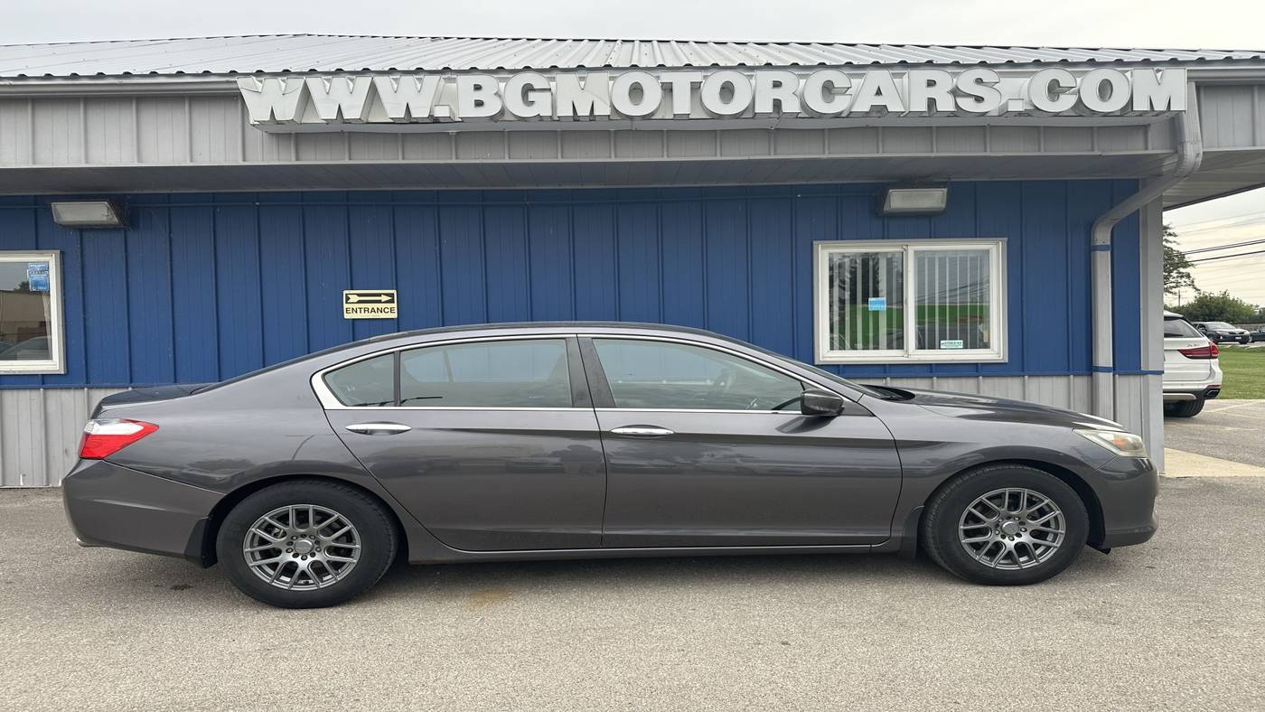 2013 Honda Accord LX — Sedan — 128,543 mi — Naperville, IL