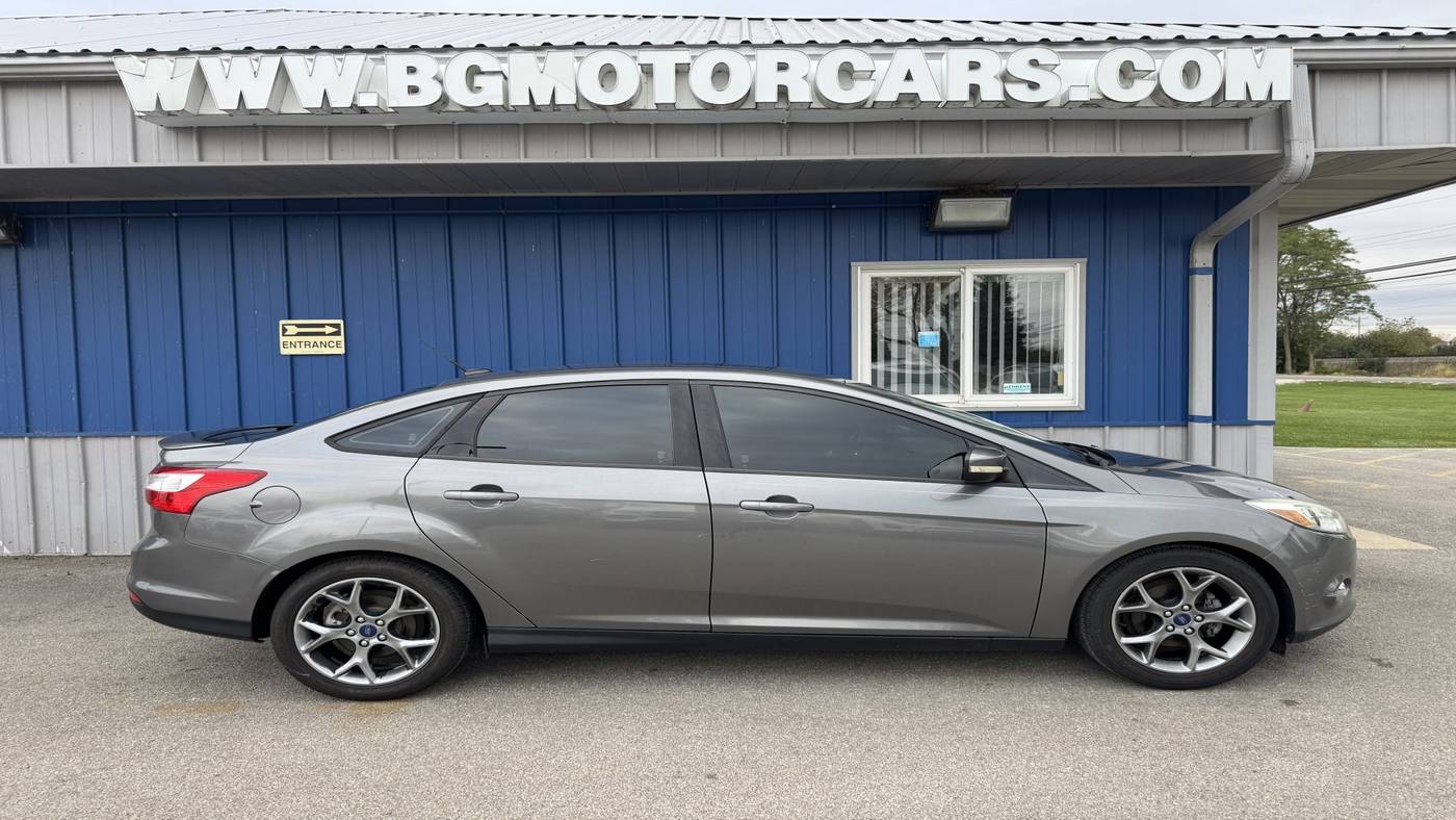 2014 Ford Focus SE — Sedan — 115,817 mi — Naperville, IL