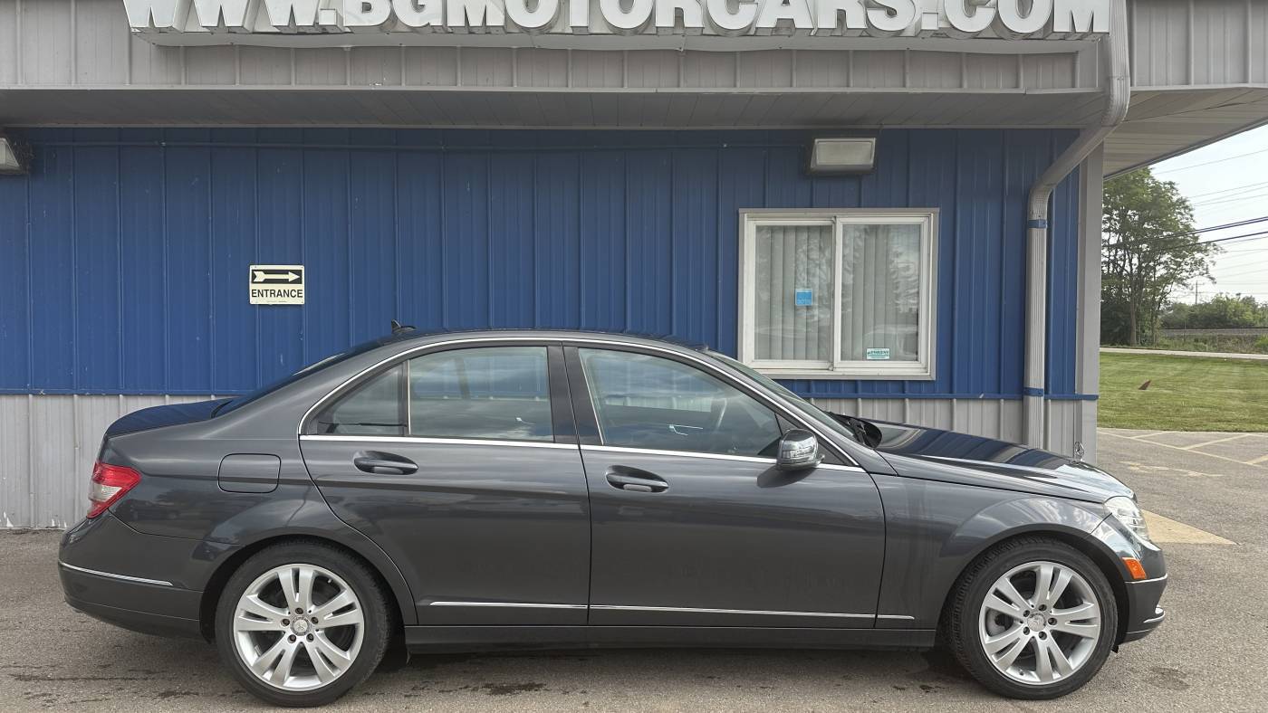 2010 Mercedes-Benz C-Class C 300 — Sedan — 84,026 mi — Naperville, IL