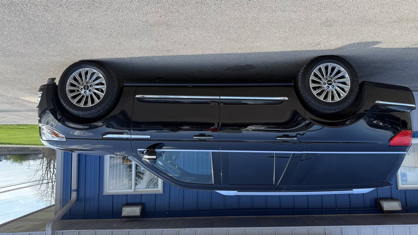 2020 Lincoln Navigator L Standard