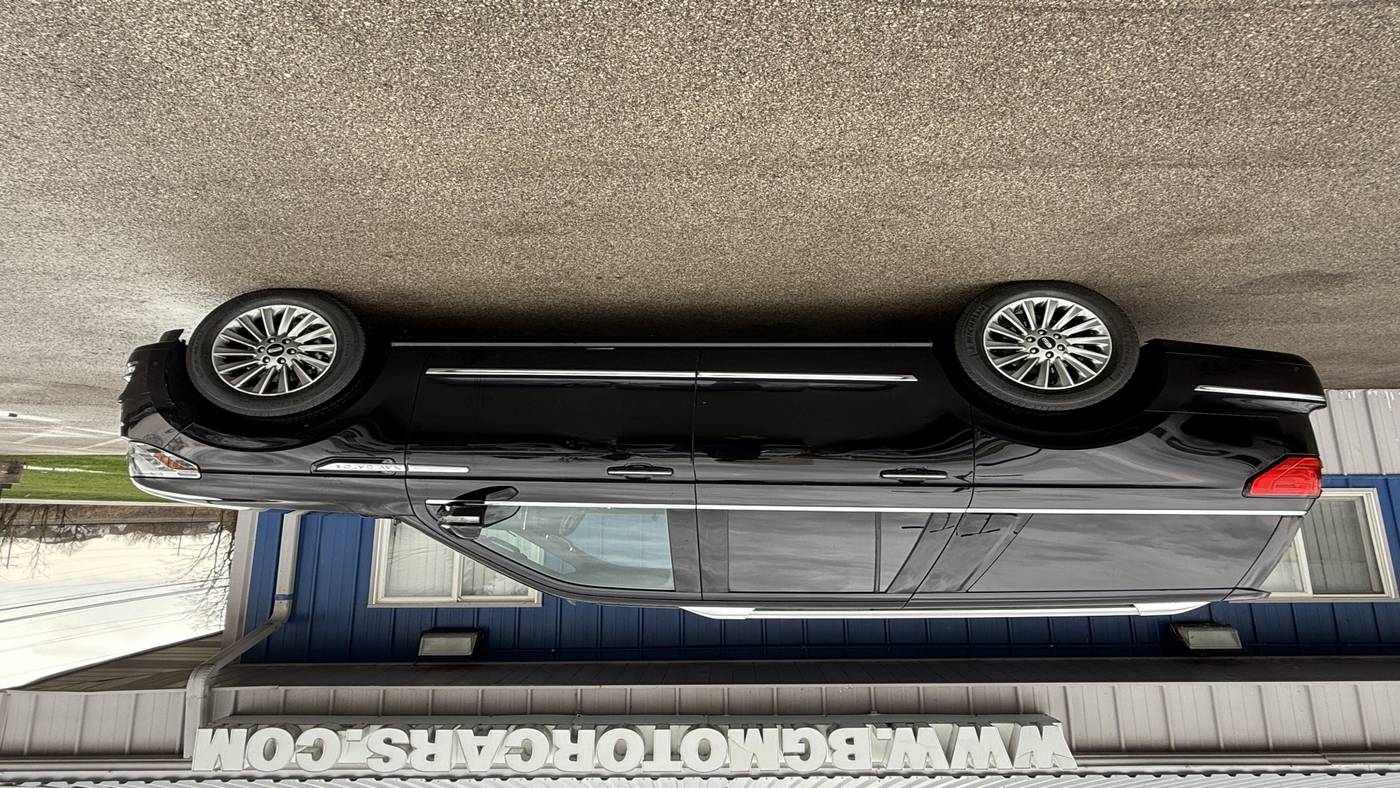 2021 Lincoln Navigator Standard — SUV — 157,590 mi — Naperville, IL