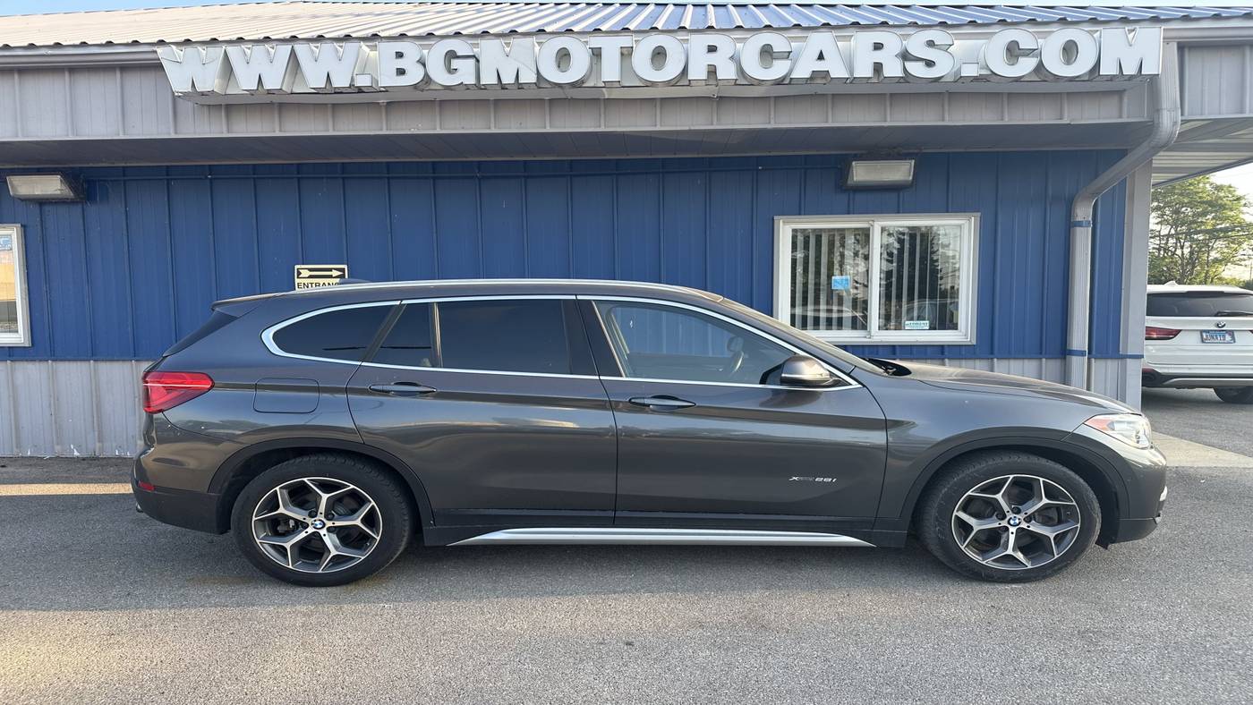 2016 BMW X1 28i — SUV — 106,990 mi — Naperville, IL