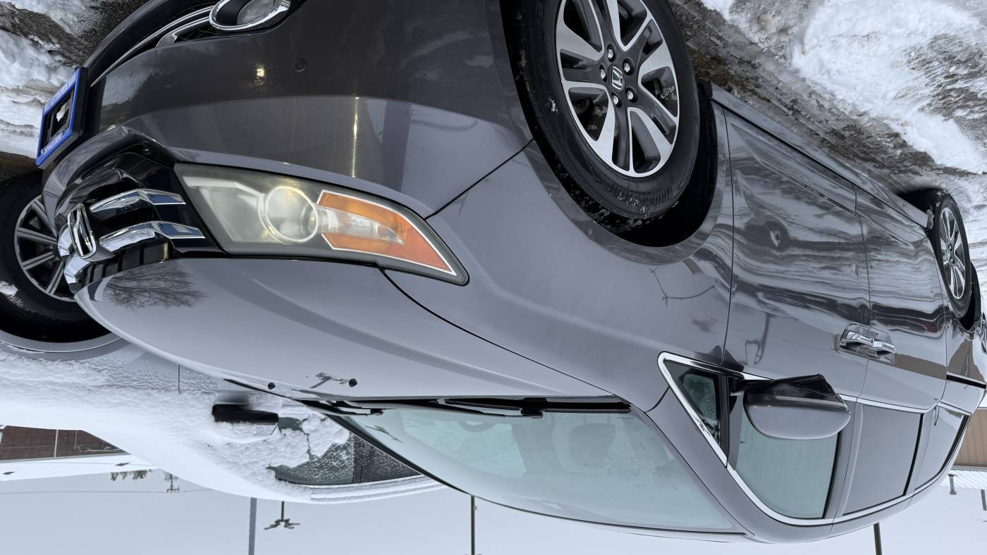 2015 Honda Odyssey Touring Elite — Minivan — 170,090 mi — Naperville, IL