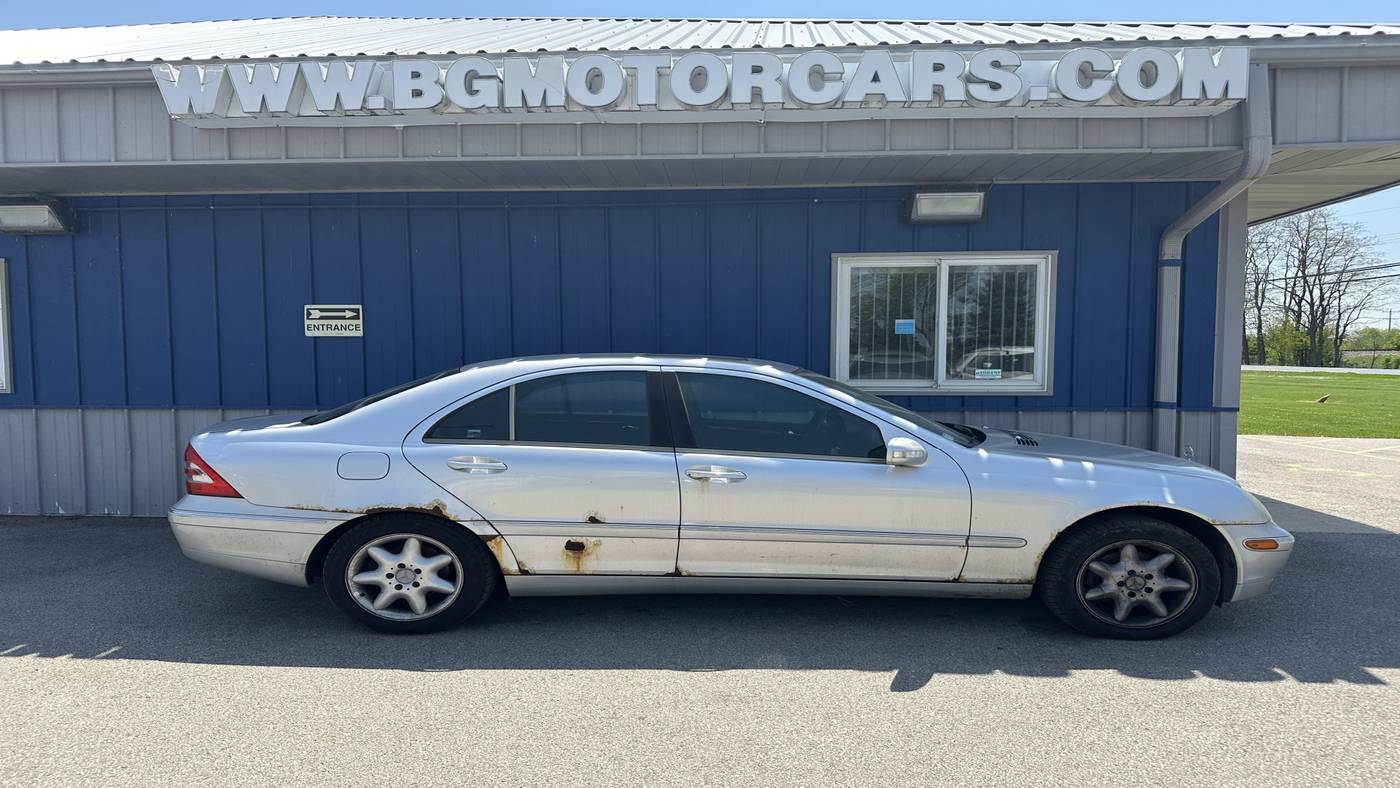2001 Mercedes-Benz C-Class C 240 — Sedan — 165,250 mi — Naperville, IL