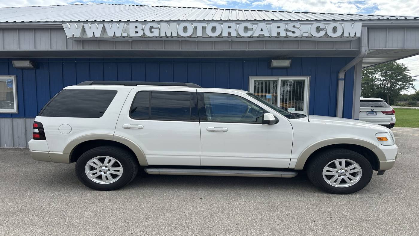 2010 Ford Explorer Eddie Bauer — SUV — 123,945 mi — Naperville, IL