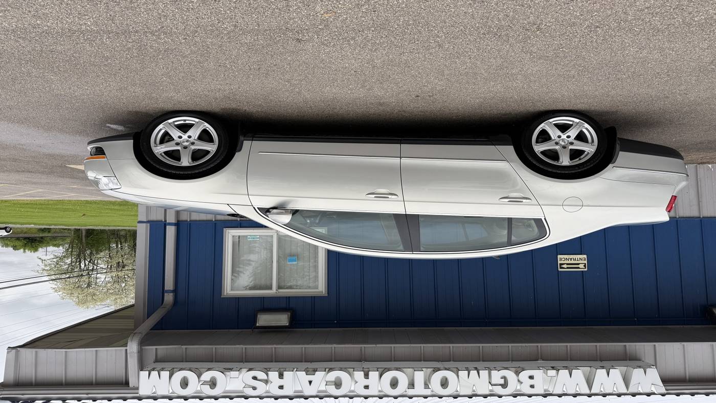 2009 Volkswagen Passat Komfort — Sedan — 71,410 mi — Naperville, IL