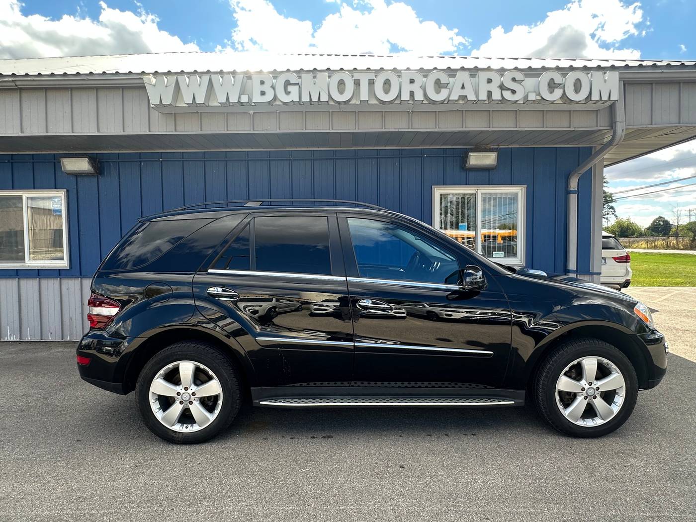 2011 Mercedes-Benz M-Class ML 350 — SUV — 125,356 mi — Naperville, IL