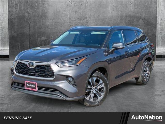 2021 Toyota Highlander XLE — SUV — 72,108 mi — Littleton, CO