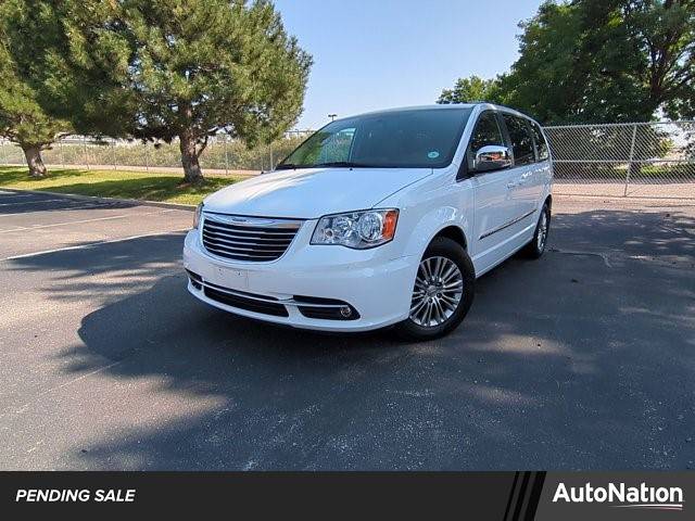 2014 Chrysler Town & Country Touring-L — Minivan — 45,002 mi — Littleton, CO