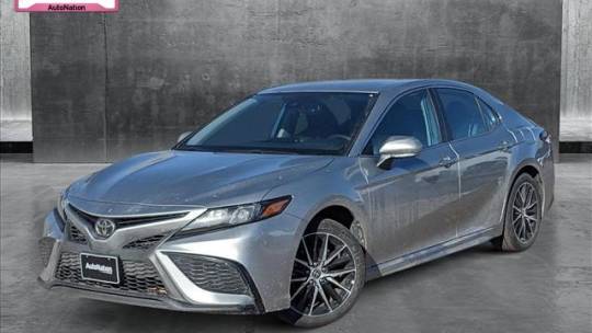 2022 Toyota Camry SE — Sedan — 23,095 mi — Littleton, CO