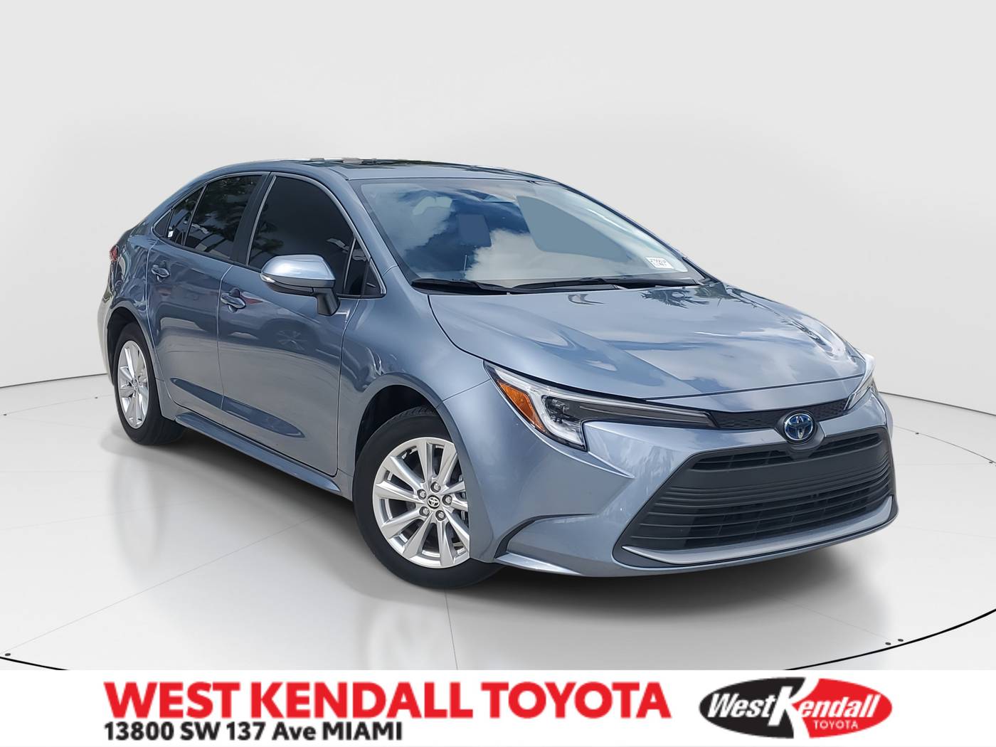 2023 Toyota Corolla Hybrid XLE — Sedan — 29,833 mi — Miami, FL