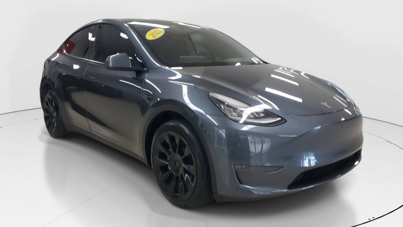 2022 Tesla Model Y Long Range — SUV — 35,182 mi — Miami, FL