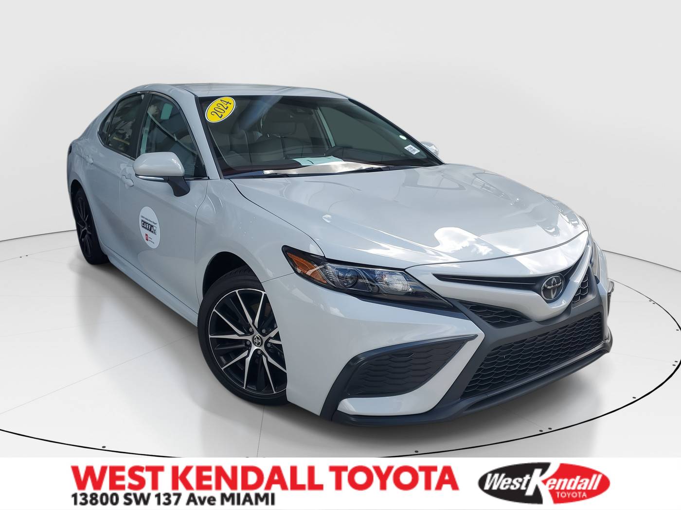2024 Toyota Camry SE — Sedan — 8,198 mi — Miami, FL