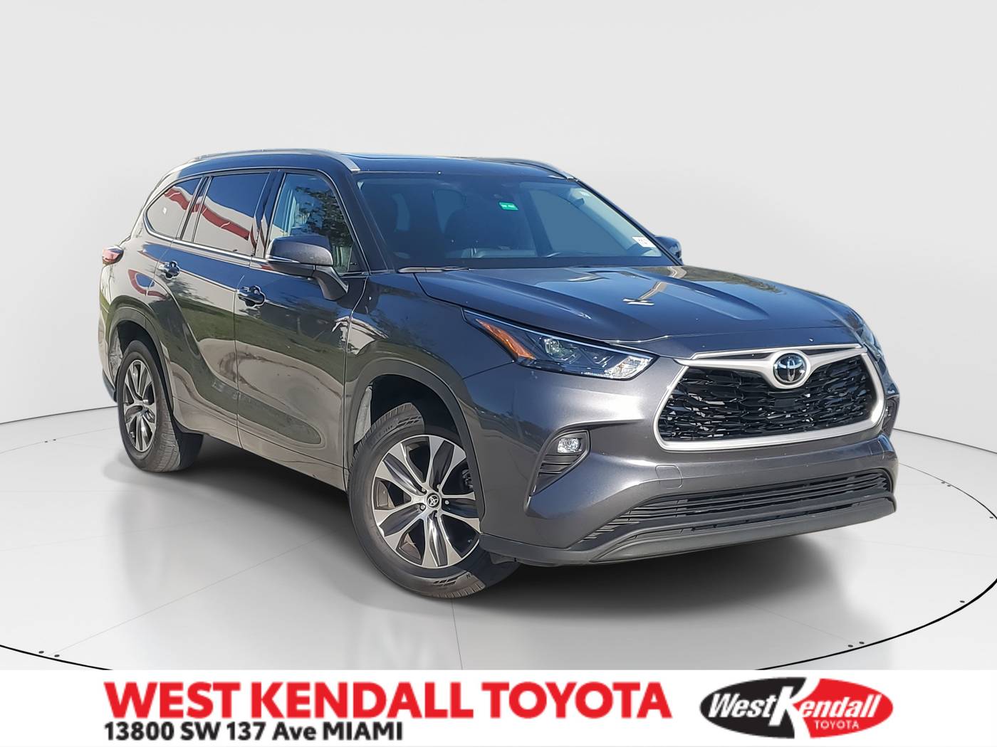 2022 Toyota Highlander XLE — SUV — 49,380 mi — Miami, FL