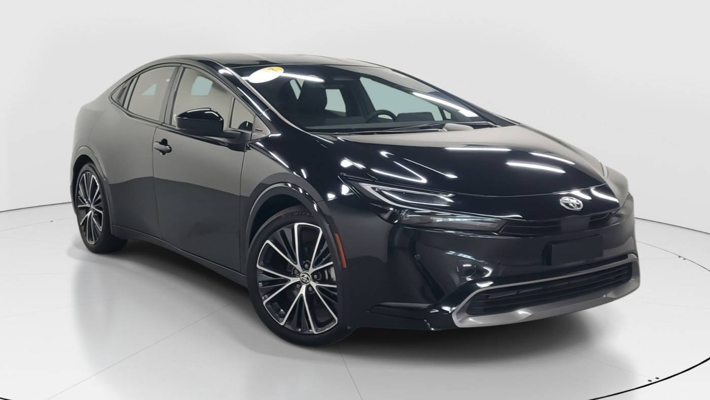 2023 Toyota Prius Limited — Hatchback — 12,086 mi — Miami, FL