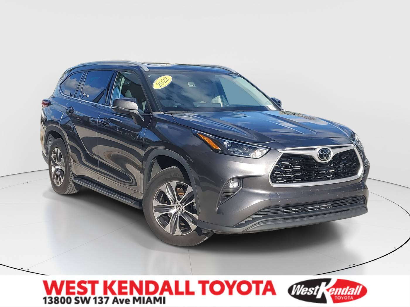 2022 Toyota Highlander XLE — SUV — 32,898 mi — Miami, FL