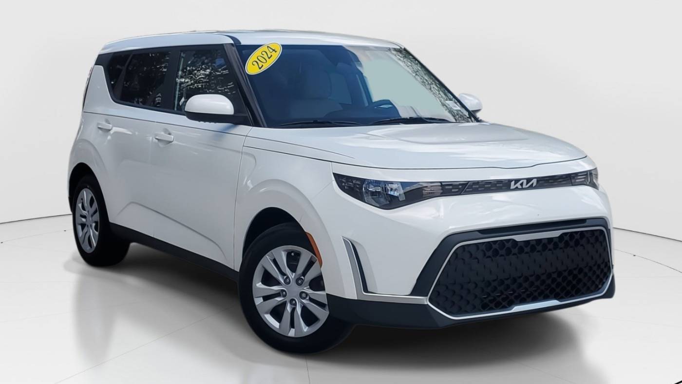 2024 Kia Soul LX — Hatchback — 1,917 mi — Miami, FL