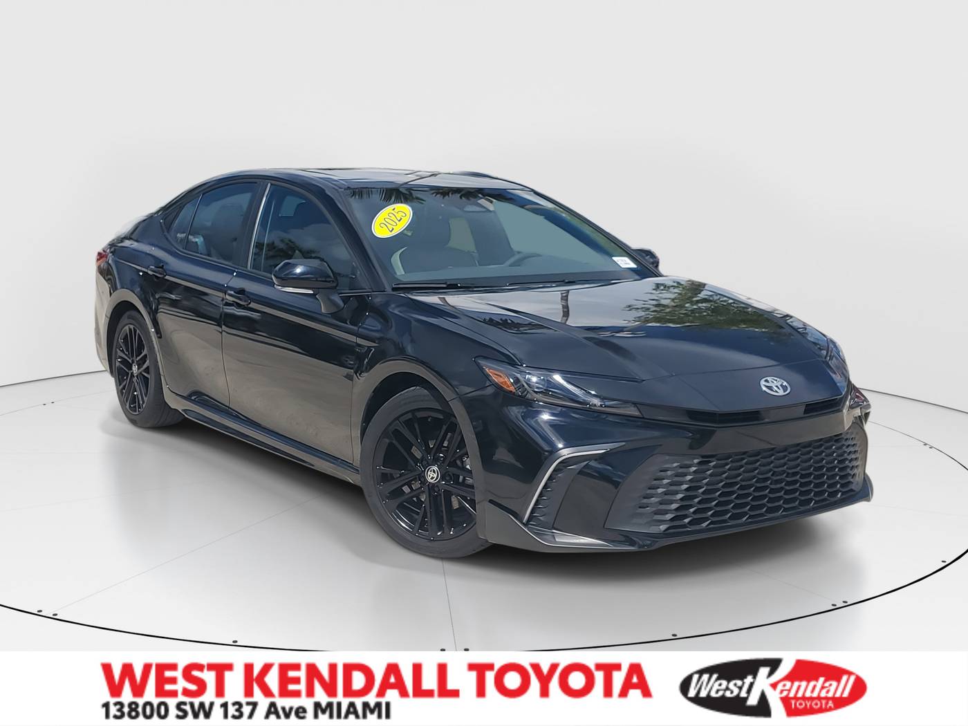 2025 Toyota Camry Hybrid LE — Sedan — 20,467 mi — Miami, FL