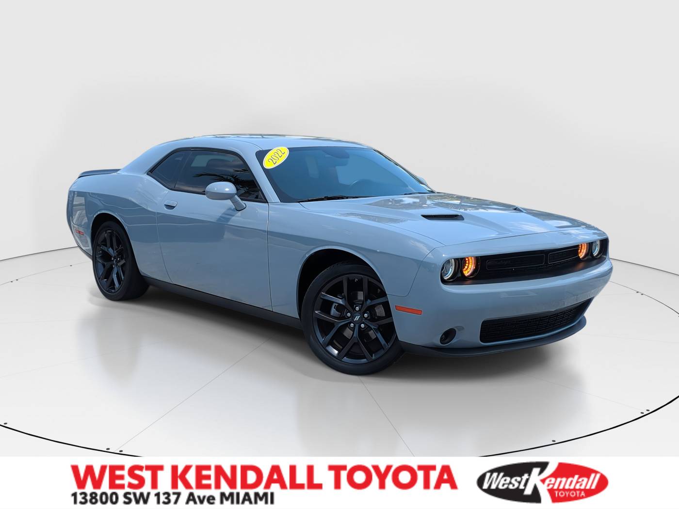 2022 Dodge Challenger SXT — Coupe — 25,747 mi — Miami, FL