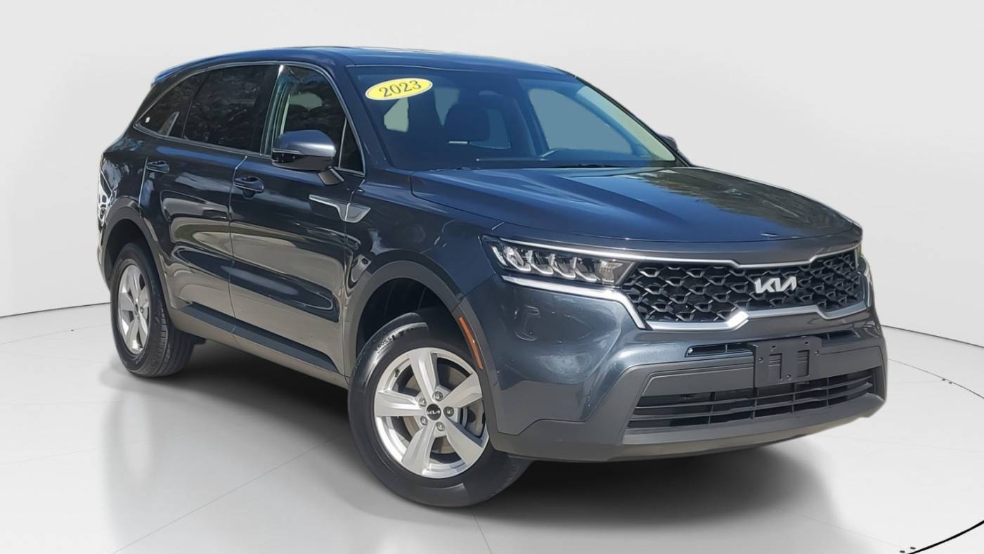 2023 Kia Sorento LX — SUV — 31,999 mi — Miami, FL