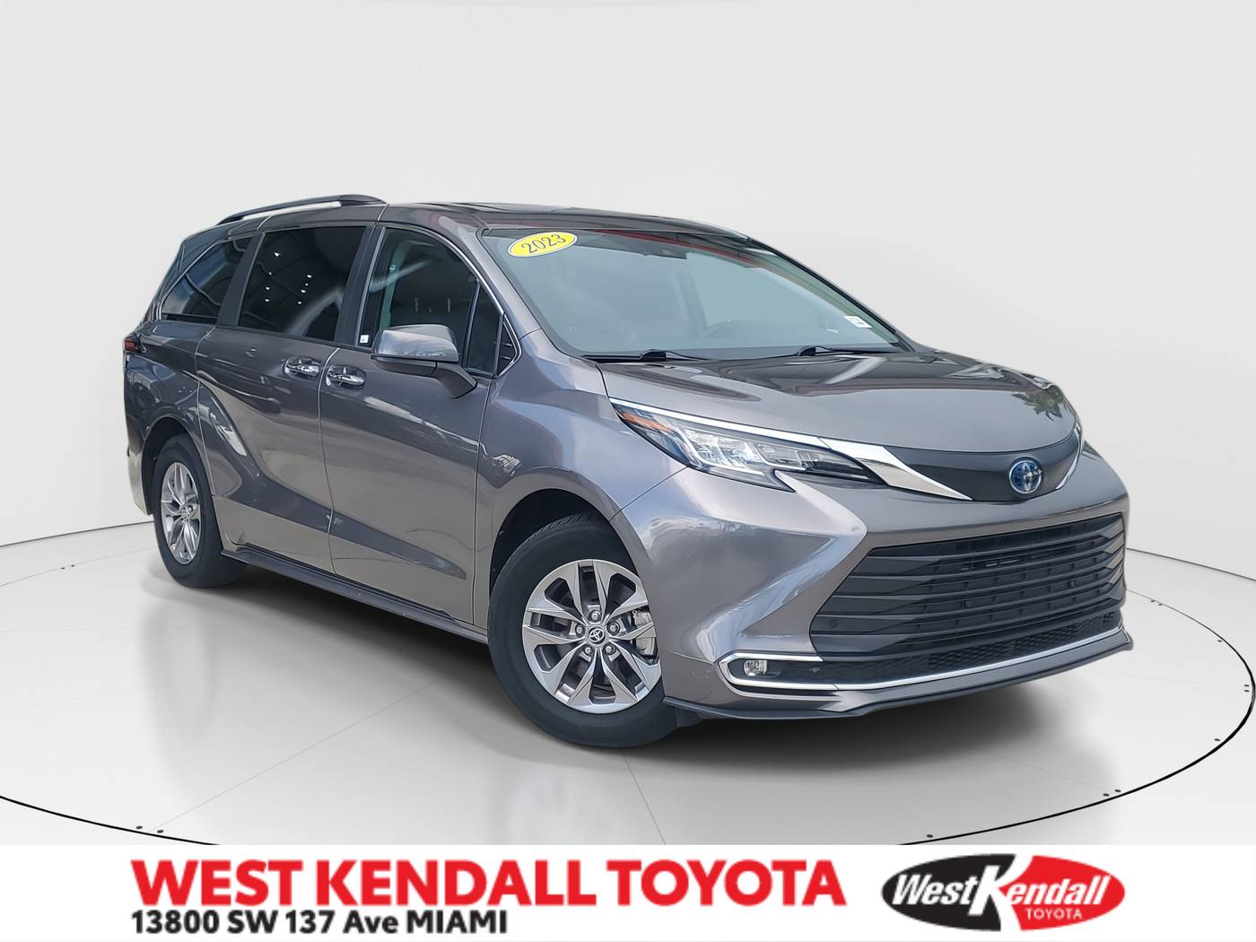 2023 Toyota Sienna XLE — Minivan — 66,462 mi — Miami, FL