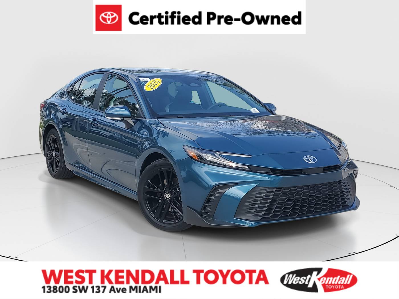 2025 Toyota Camry SE — Sedan — 5,242 mi — Miami, FL