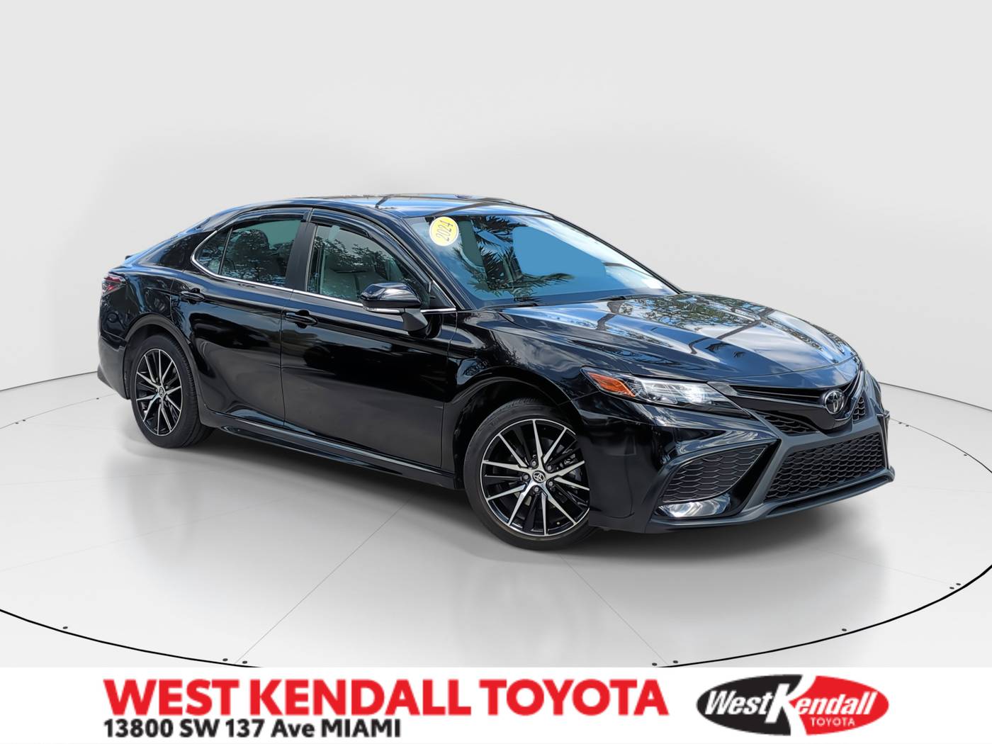 2024 Toyota Camry SE — Sedan — 30,017 mi — Miami, FL