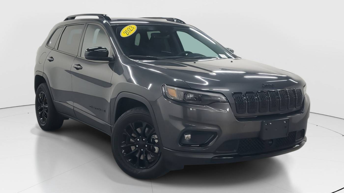2023 Jeep Cherokee Altitude Lux — SUV — 48,566 mi — Miami, FL