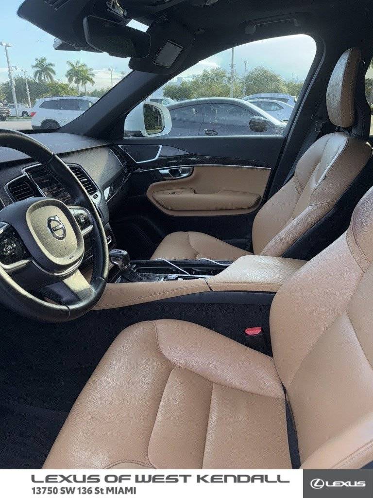 2017 Volvo XC90 Momentum — SUV — 94,209 mi — Miami, FL